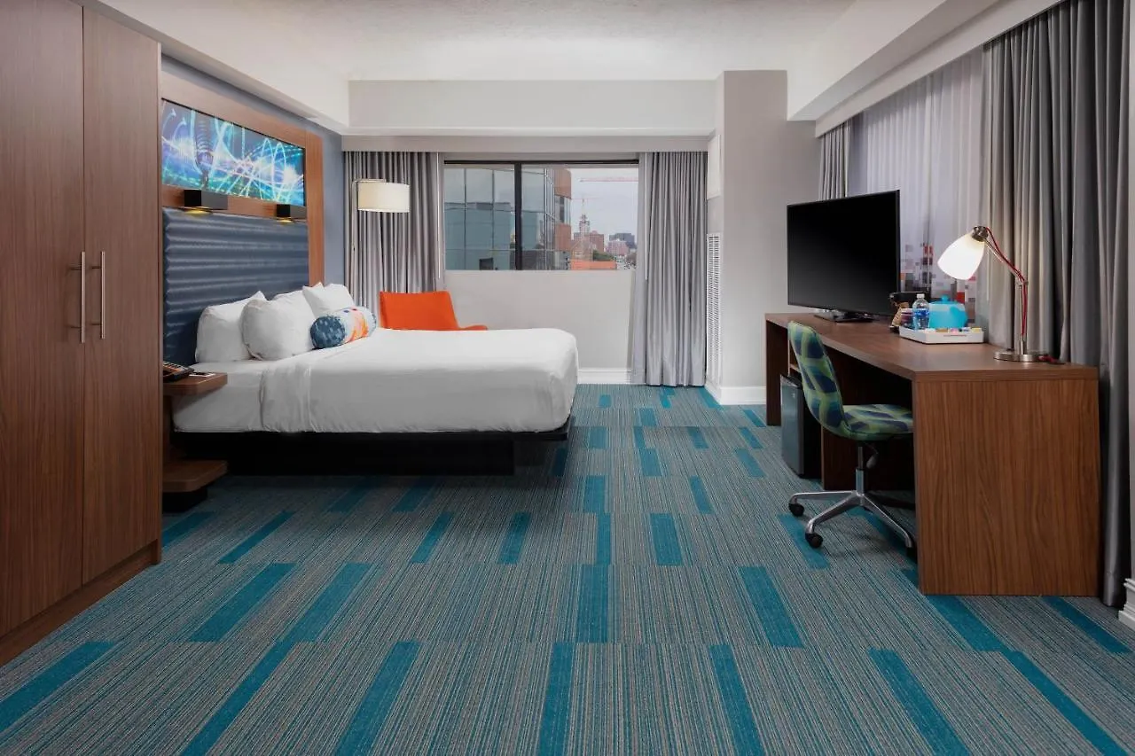 Aloft Nashville West End